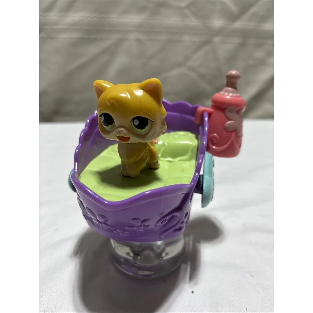 LPS Littlest Pet Shop Rare 2005 First Gen Magnetic Magic Motion Yellow Cat